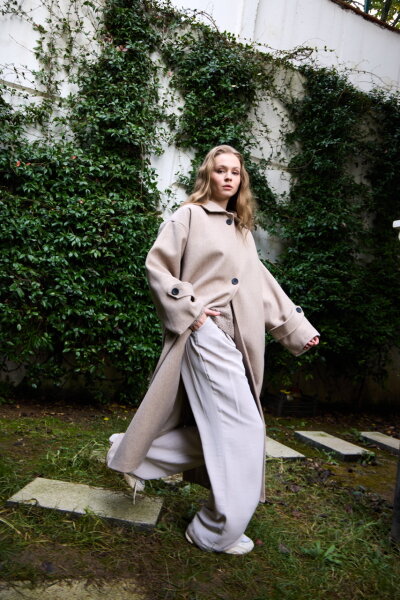 0032 Kaşe Kaban  - Taş