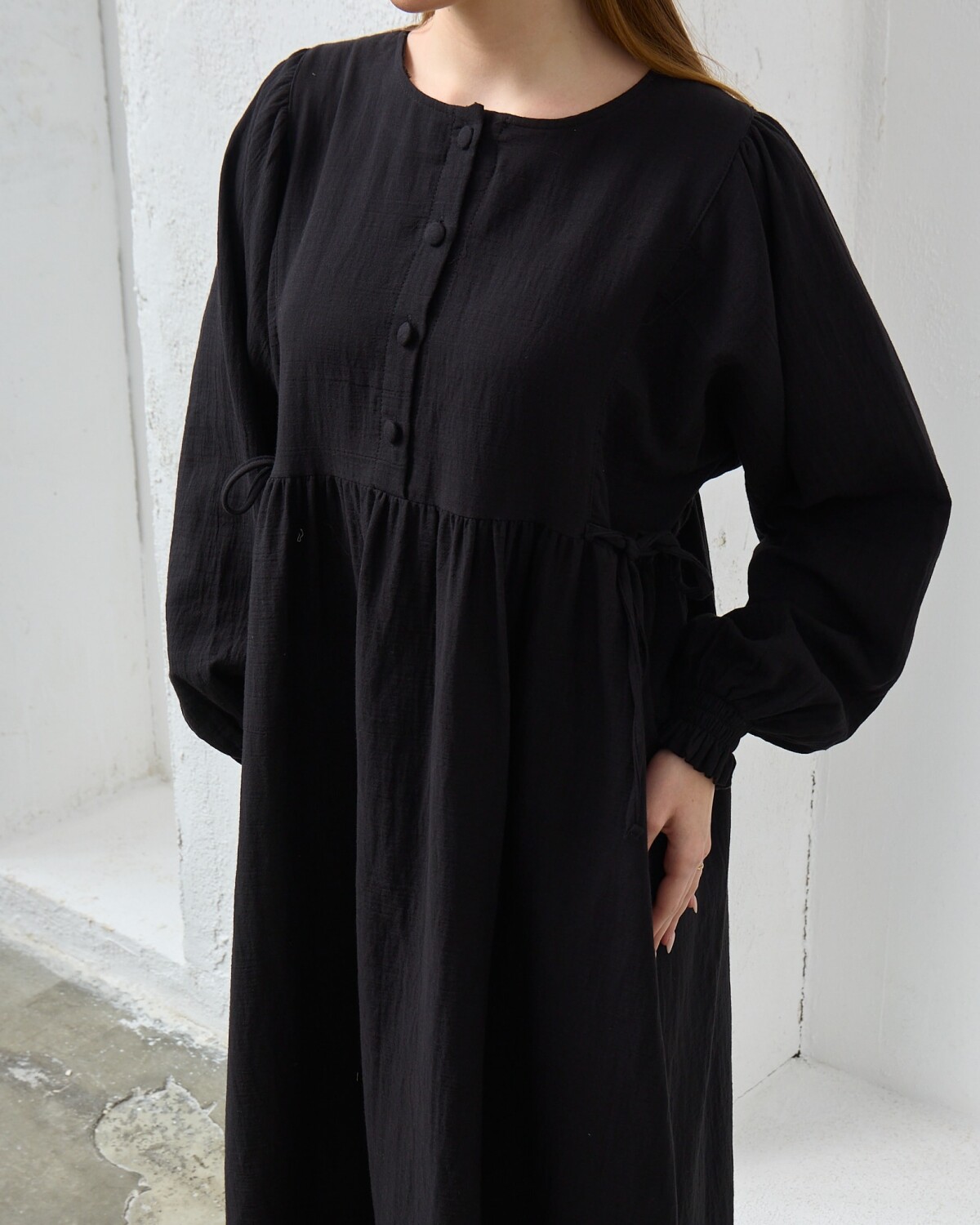 0078 Müslin Belden Bağlamalı Elbise Siyah - 6