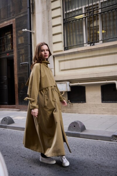 1020 - Biyeli Trençkot - Yeşil